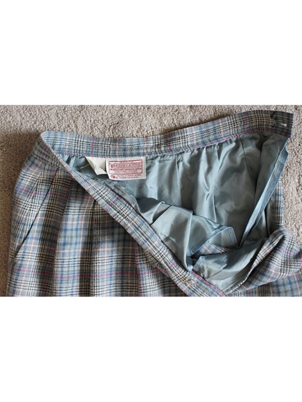 Pendleton Vintage 1970s - Made in Portland, Ore - Wool Plaid Knee Len Skirt, 10 - Picture 11 of 12